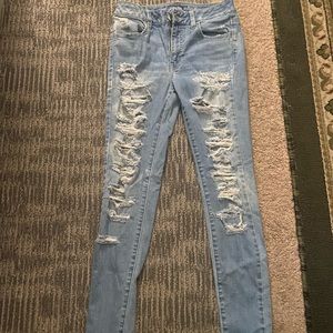 ripped american eagle jeans